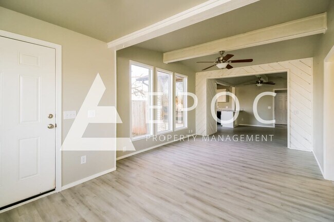Foto del edificio - 626 Cedar Ave
