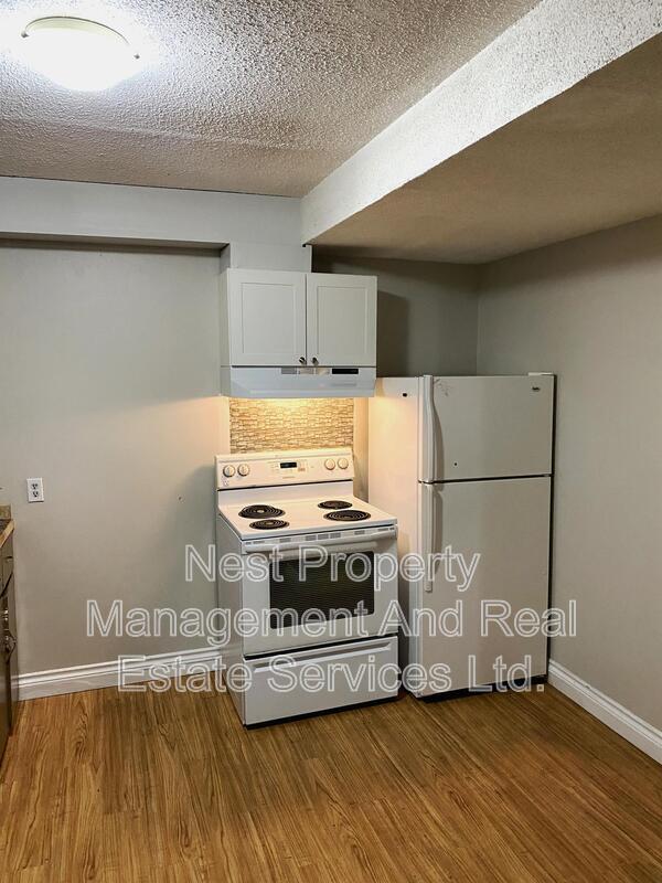 Building Photo - 2211 Quince St