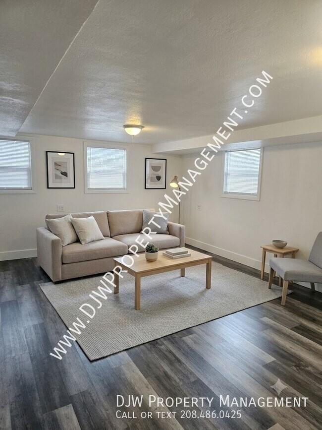 Foto del edificio - 116 22nd Ave S