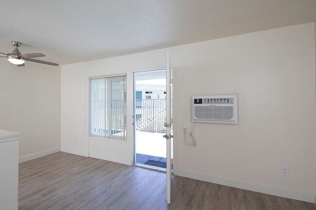 Foto del interior - Aztec Pacific Apartments