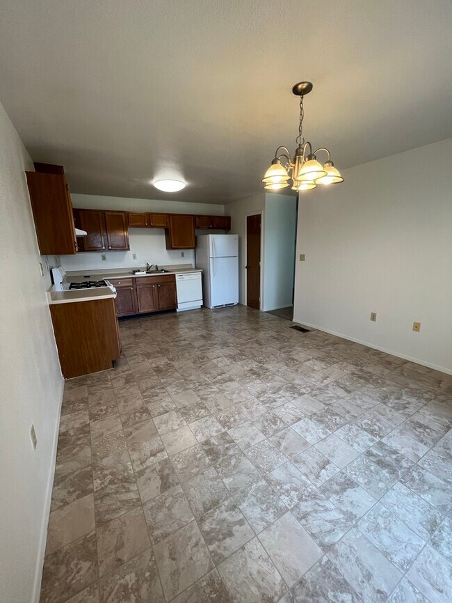 Building Photo - 285 Dunn Ct