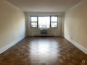 Building Photo - 420 E 79th St