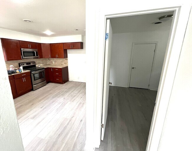 Foto del edificio - 926 NW Greeley St