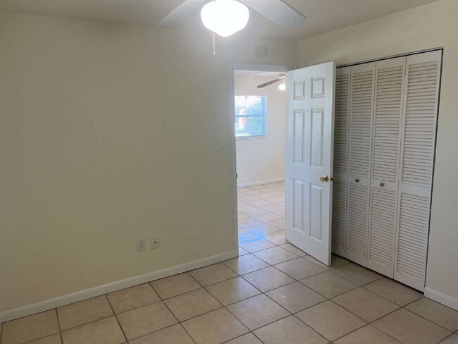 Building Photo - Utilities Included - Clean 1BR Naples Park Apartment Near Vanderbilt Beach - $1,450