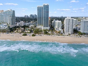 Building Photo - 153 N Seabreeze Blvd