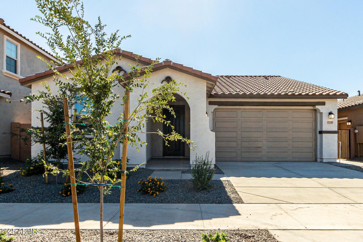 Foto principal - 21135 E Arrowhead Trail