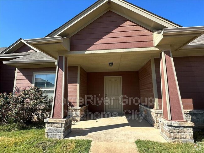 Building Photo - 1003 SW 92nd St