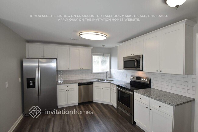 Foto del edificio - 145 Brookstone Dr
