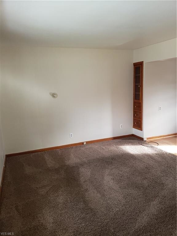 Building Photo - 2310 Cramer Ave