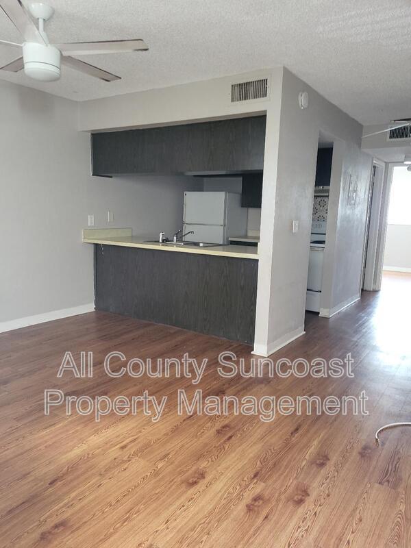 Foto del edificio - 900 70th St N
