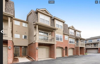 Building Photo - 3055 Barclay Wy