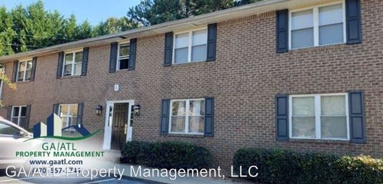 393 Stone Mountain St Unit 8 building O, Lawrenceville, GA 30046 Room