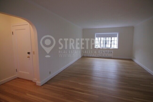 Foto del edificio - 108 Sewall Ave