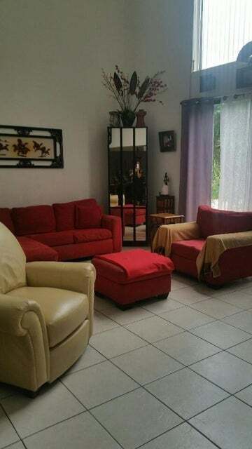 Foto del edificio - 7473 Champagne Pl