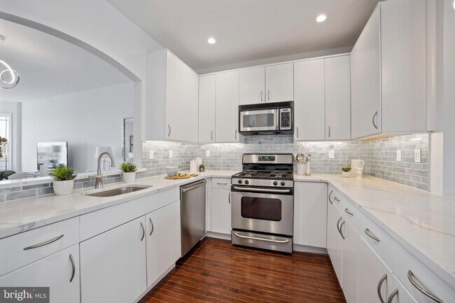 Foto del edificio - Luxury Townhome Living in West Conshohocken | $3,500/Month