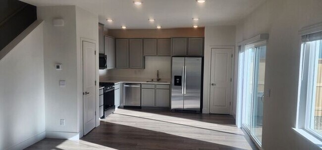 Building Photo - Brand New Construction- Never lived in!!