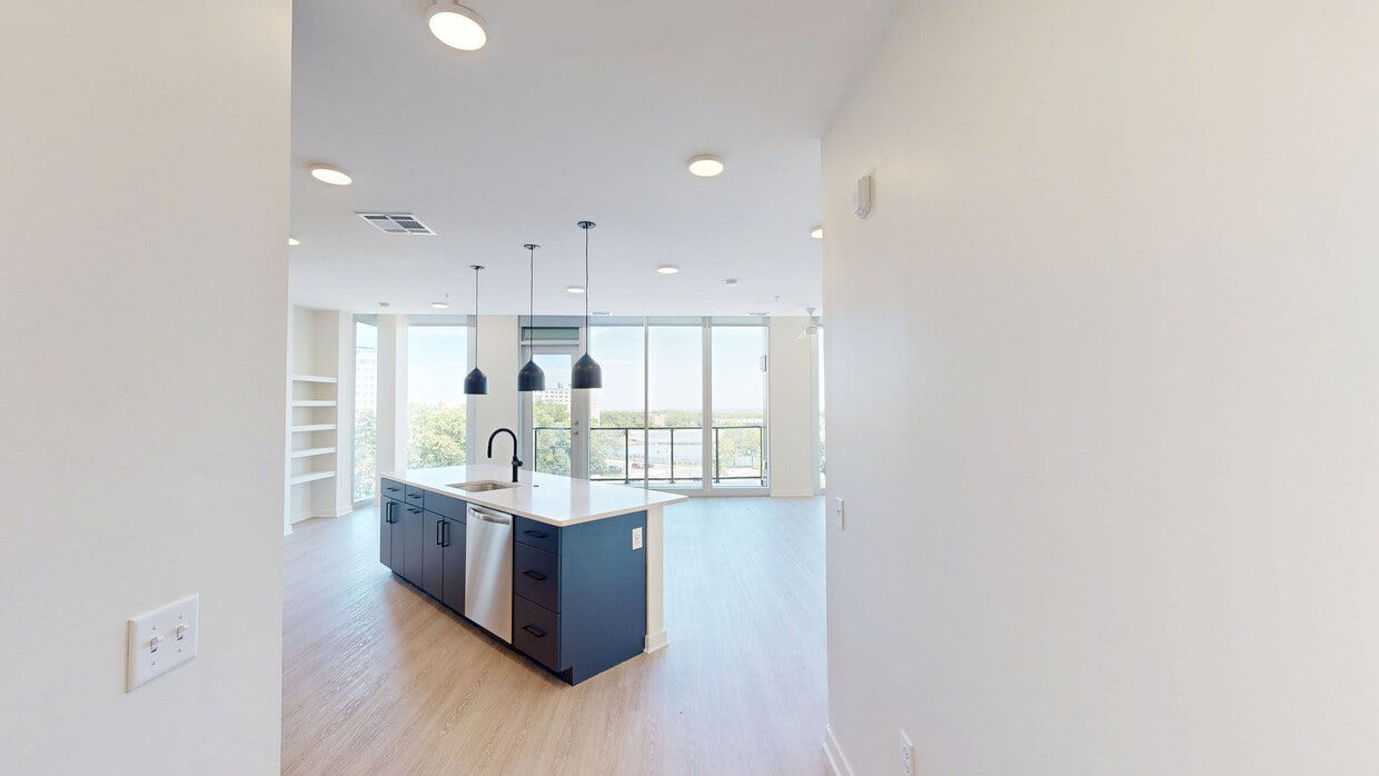 Photo - Blayr Apartments