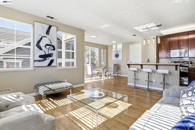 Foto del edificio - 30927 Union City Blvd