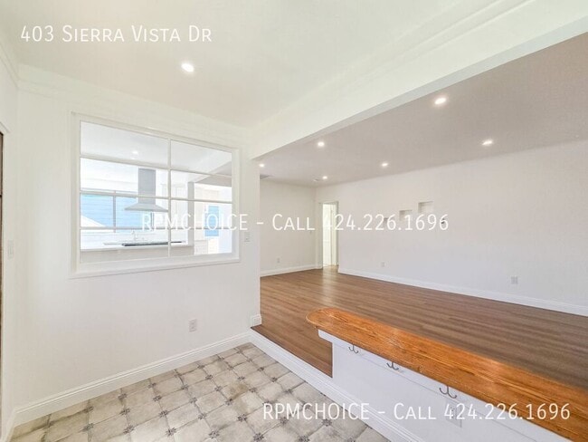 Building Photo - 403 Sierra Vista Dr