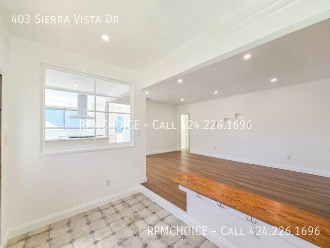 Foto del edificio - 403 Sierra Vista Dr