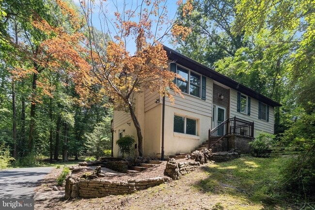 Building Photo - 25150 Gallant Man Dr