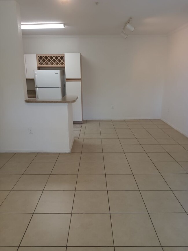 Foto del edificio - $500 OFF FIRST MONTH FOR THIS 2 BEDROOM 1 ...