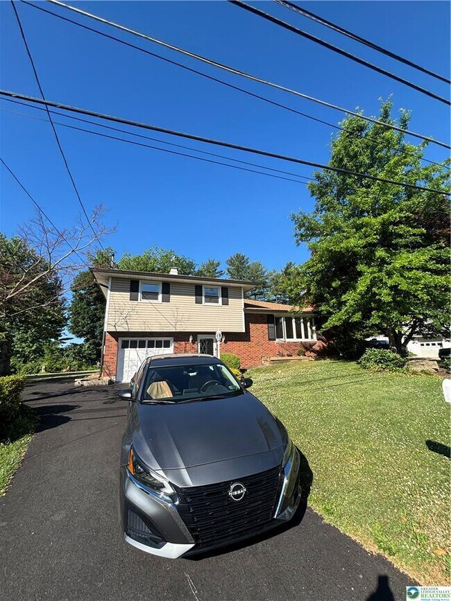 Foto del edificio - 3200 Highland Dr