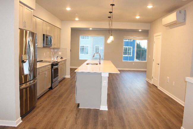 Foto del edificio - 10103 16th Pl SE