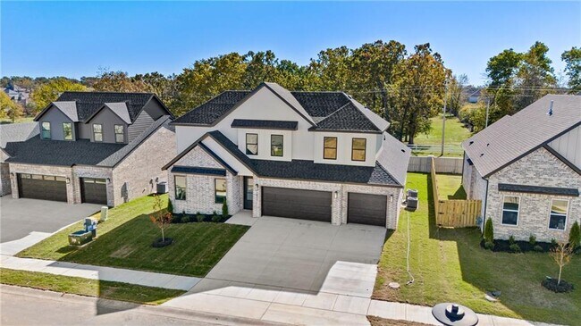 Foto del edificio - 1821 Peacock Rd