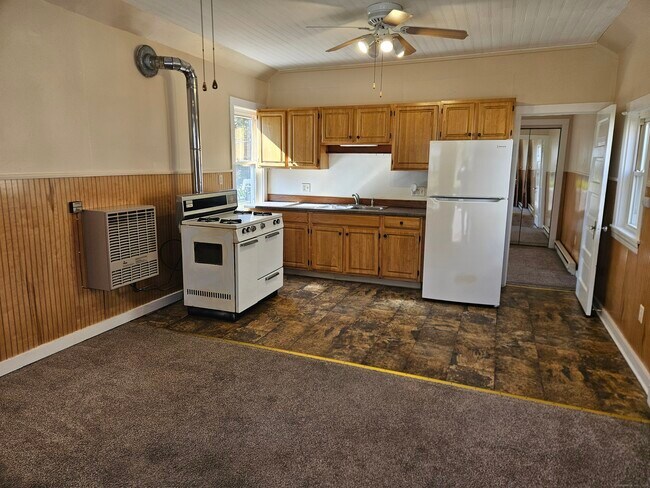 Foto del edificio - 35 Salisbury Ave