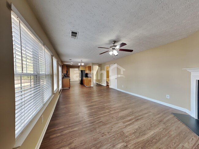Building Photo - 1670 Ivey Pointe Ct