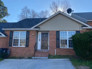 Primary Photo - 206 Harvestwood Dr