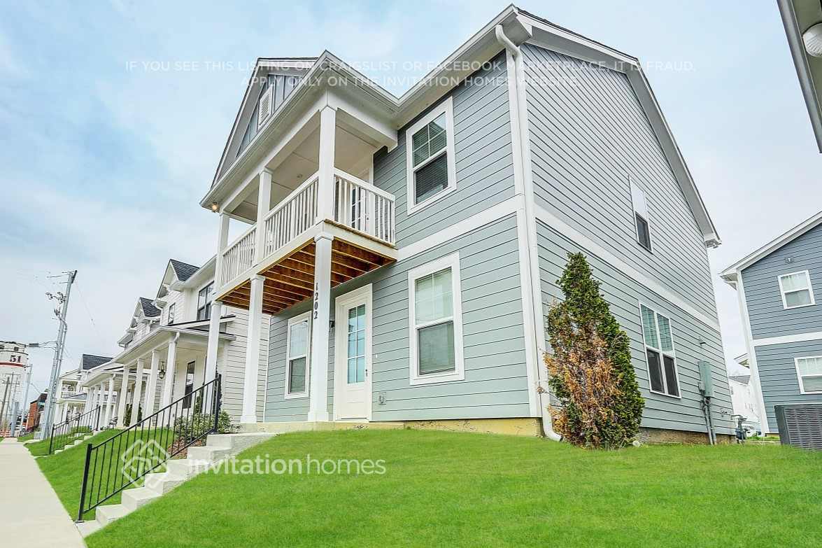 Foto principal - 1202 49th Ave N