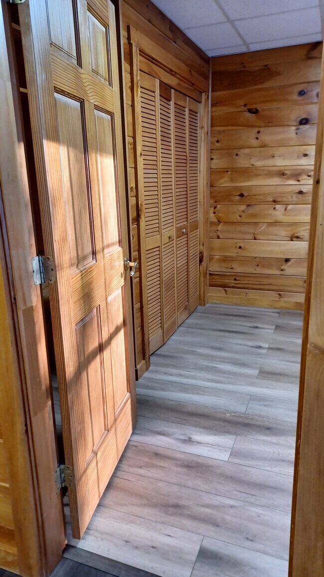 Foto del edificio - 29 Stagecoach Rd