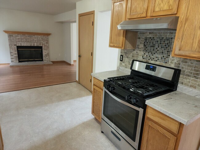 Building Photo - 1678 William Dr