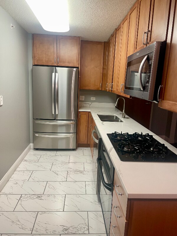Building Photo - 9655 Woods Dr