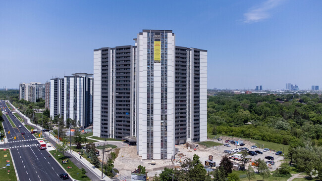 Building Photo - Beaconhill and Riverside Towers