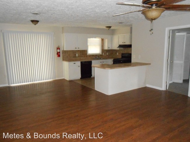 Building Photo - 3 br, 2 bath House - 119 Neal Avenue