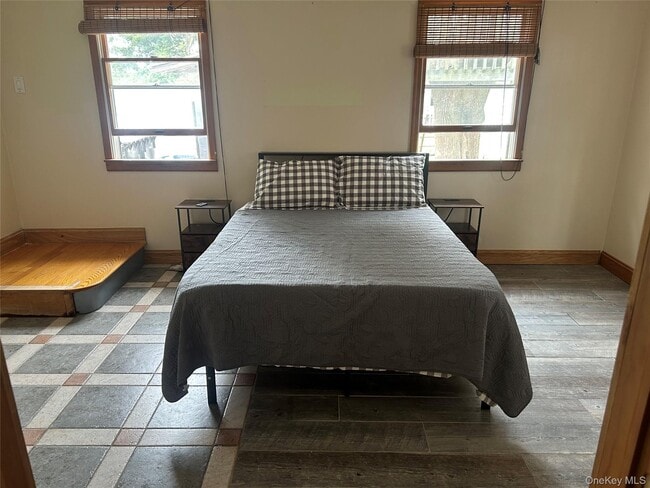 Building Photo - 239 Curtin Ave