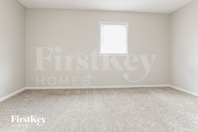 Building Photo - 2306 Wisteria Dr SW