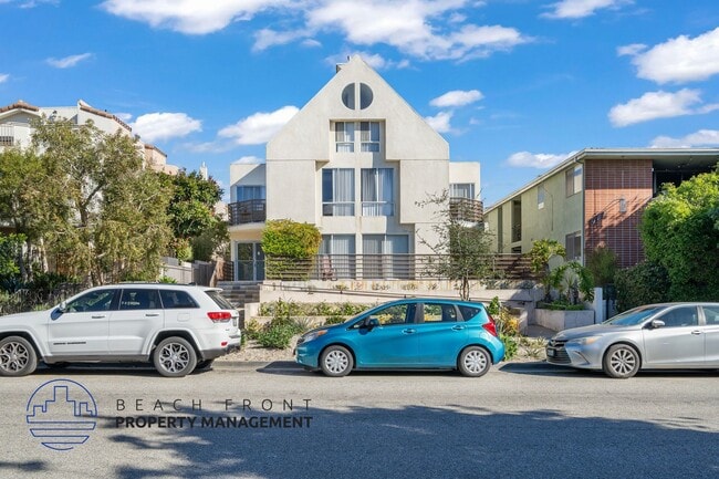 Building Photo - 937 10th Street