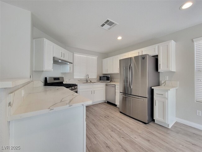 Foto del edificio - 4673 Aventura Canyon Ct