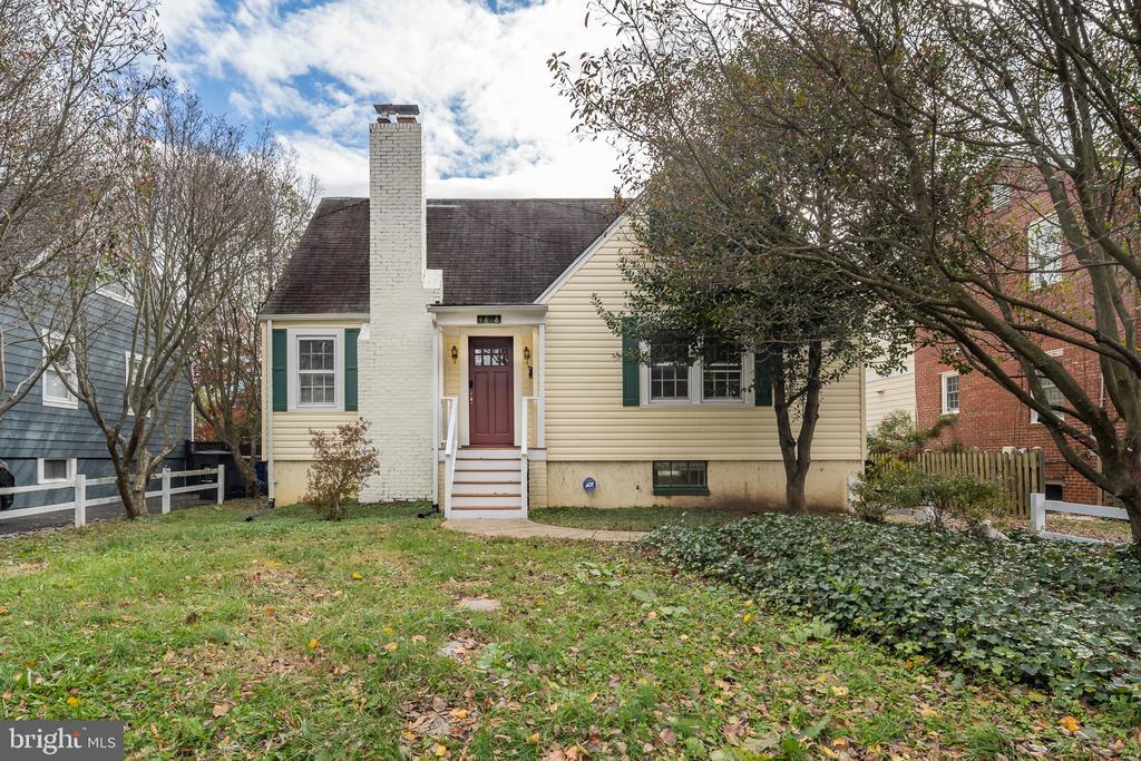 Foto principal - 4818 22nd Rd N