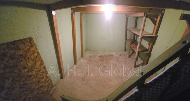 Building Photo - 1033 Dunaway St