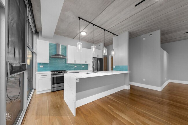Foto del edificio - Amazing Views, Tons of Light and Space, an...