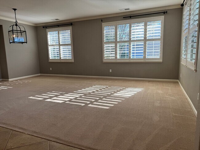 Foto del edificio - Beautiful 3 bedroom in Whitney Ranch