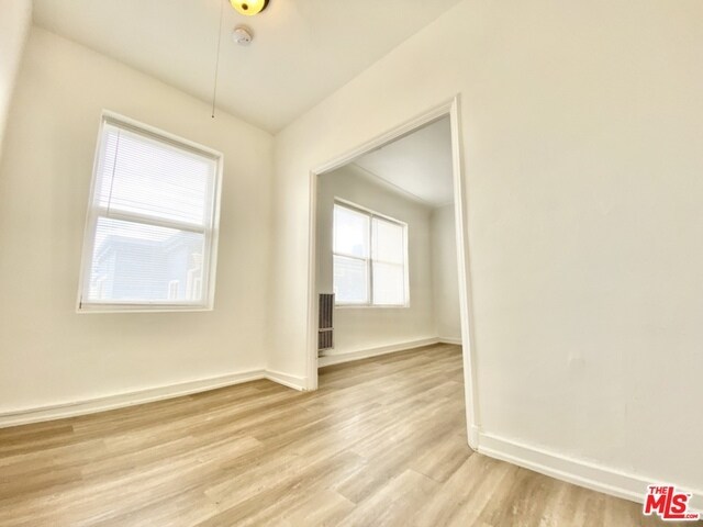 Foto del edificio - 1055 Sanborn Ave