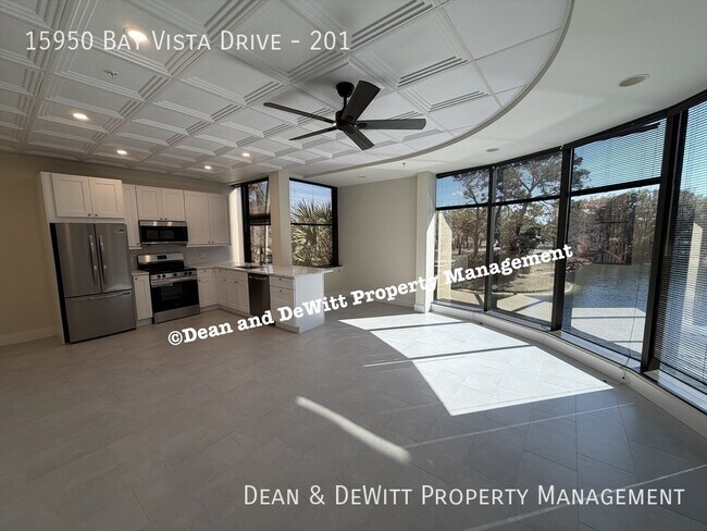 Foto del edificio - 15950 Bay Vista Dr