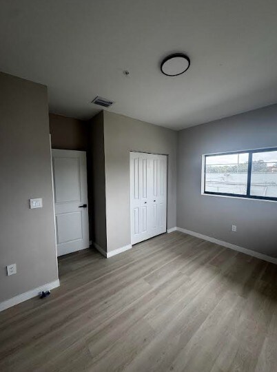 Foto del edificio - 630 NE 166th St