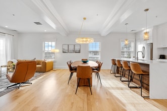 Building Photo - 30 E Main St